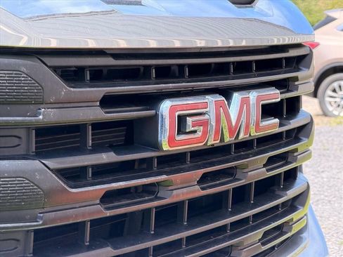 Used 2024 GMC Sierra 1500 Pro w/ Pro Value Package AWD/4WD image 23