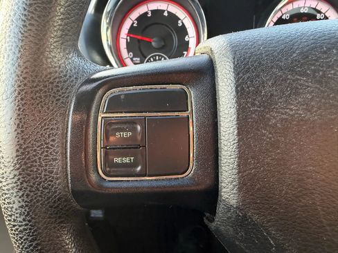 Used 2013 Dodge Grand Caravan SXT image 13