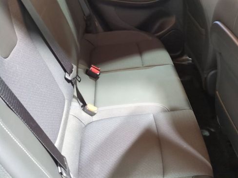 Used 2023 Buick Encore GX Preferred FWD image 25
