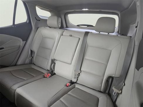 Used 2019 GMC Terrain Denali w/ LPO, 'HIT The Road' Package image 10