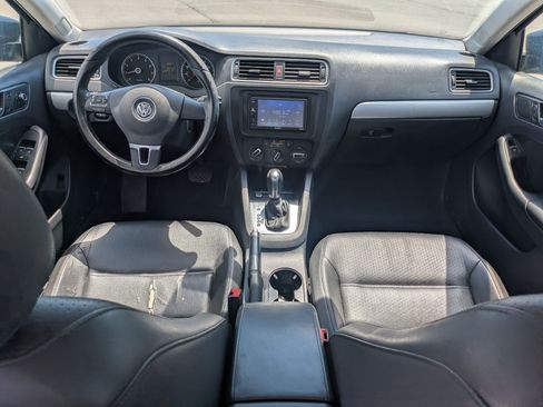 Used 2014 Volkswagen Jetta SE FWD image 26