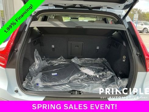 New 2026 Volvo XC40 B5 Plus w/ Protection Package Premier AWD/4WD image 14