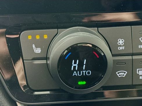 New 2026 Toyota Grand Highlander XLE image 19