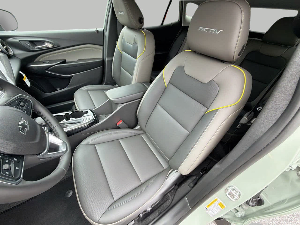 Used 2026 Chevrolet Trax ACTIV w/ Driver Confidence Package FWD image 17