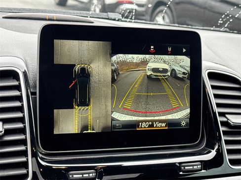 Used 2018 Mercedes-Benz GLE 350 image 33