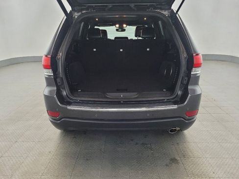 Used 2020 Jeep Grand Cherokee Limited w/ Luxury Group II image 29