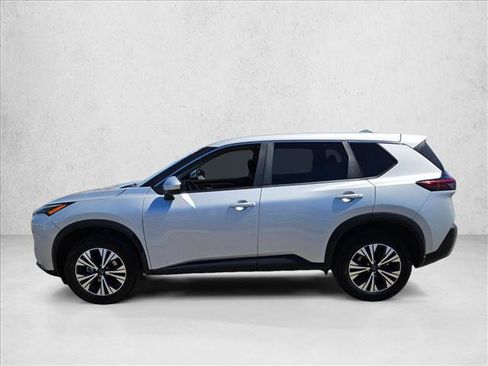 Used 2023 Nissan Rogue SV AWD/4WD image 8