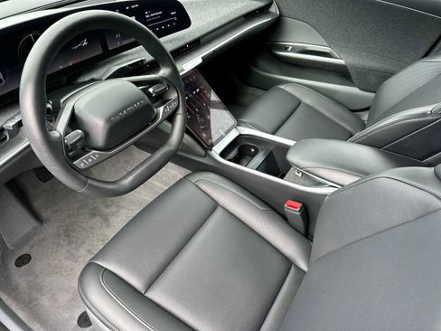 Used 2024 Lucid Air Pure image 10