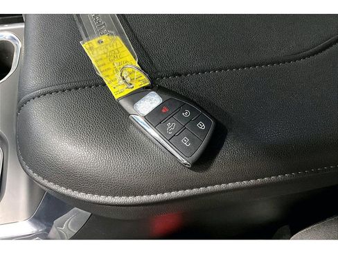 Used 2023 GMC Sierra 1500 Elevation w/ X31 Off-Road Package image 12