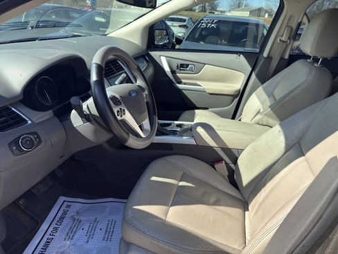 Used 2013 Ford Edge SEL FWD image 10