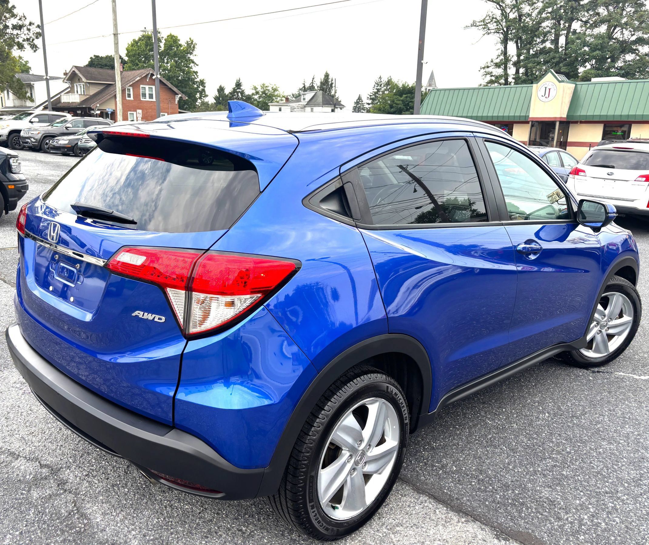Used 2019 Honda HR-V EX-L image 5