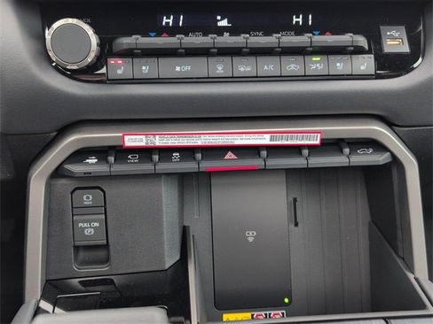 New 2026 Toyota Tundra Platinum image 20