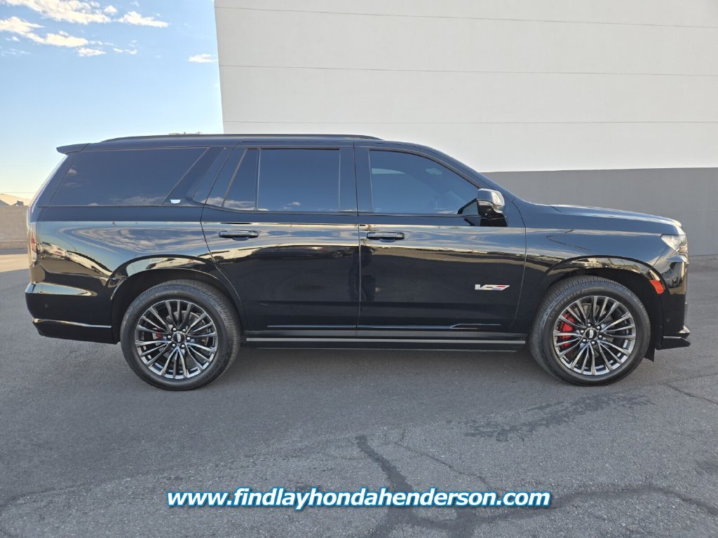 Used 2023 Cadillac Escalade V w/ LPO, ONYX Package AWD/4WD image 7