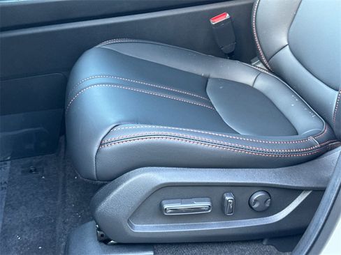 New 2025 Honda Pilot TrailSport image 15