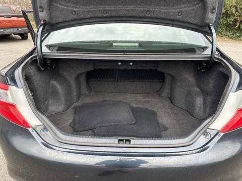 Used 2012 Toyota Camry SE image 12
