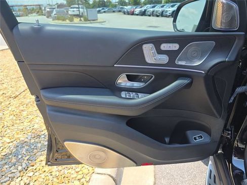 Certified 2023 Mercedes-Benz GLS 580 4MATIC image 19