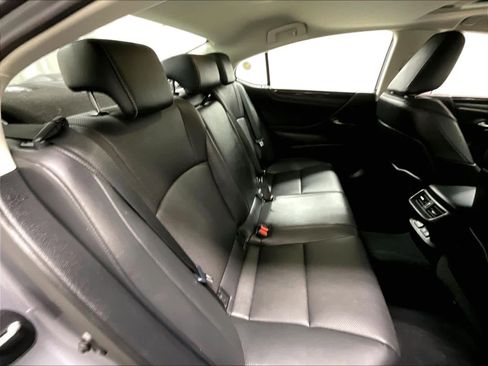 Used 2021 Lexus ES 350 w/ Premium Package image 16