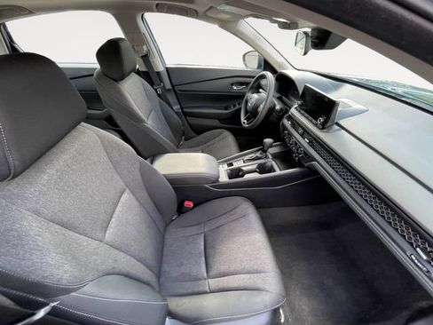 Used 2024 Honda Accord EX image 14