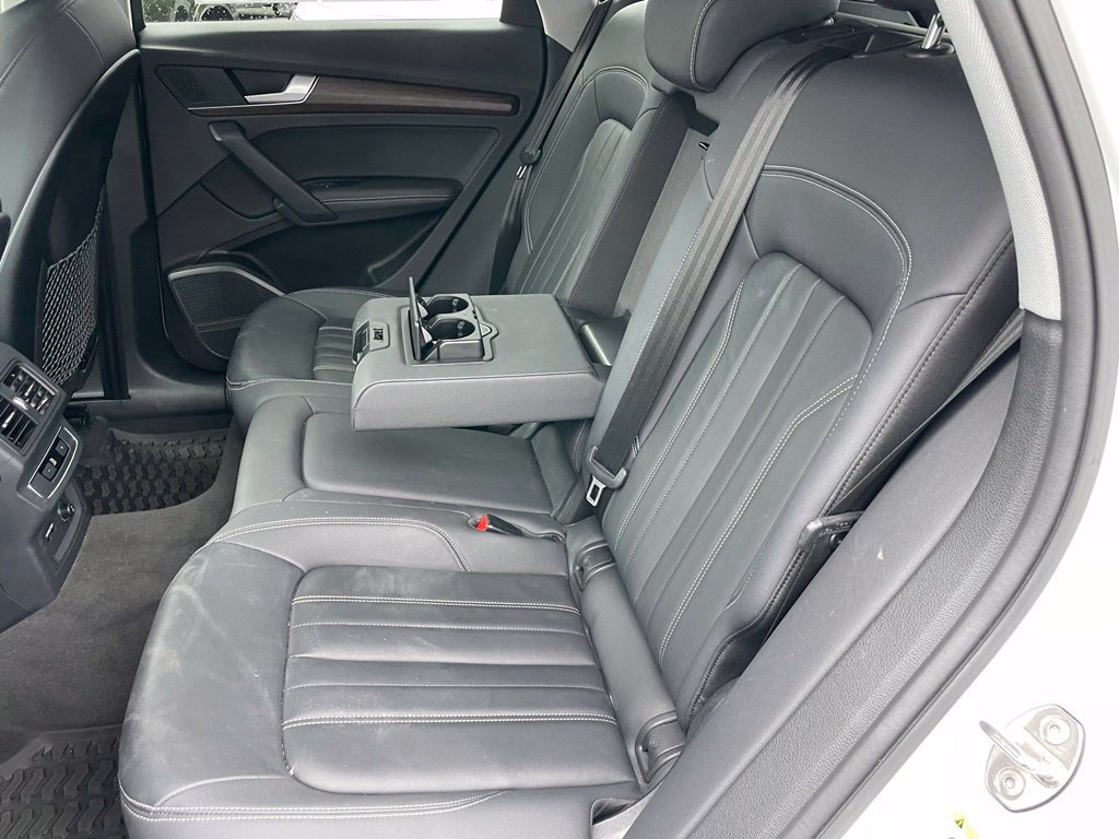Used 2023 Audi Q5 2.0T Premium Plus w/ Premium Plus Package AWD/4WD image 8