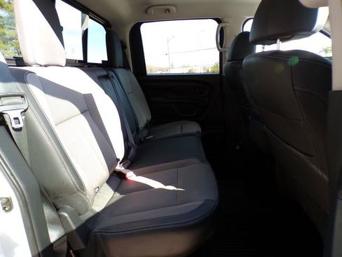 Used 2019 Nissan Titan S w/ S Utility Package image 9