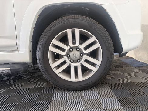 Used 2012 Toyota 4Runner Limited AWD/4WD image 26