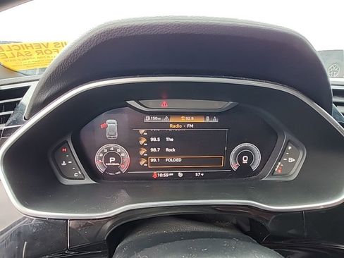 Used 2020 Audi Q3 2.0T Prestige w/ Prestige Package image 10