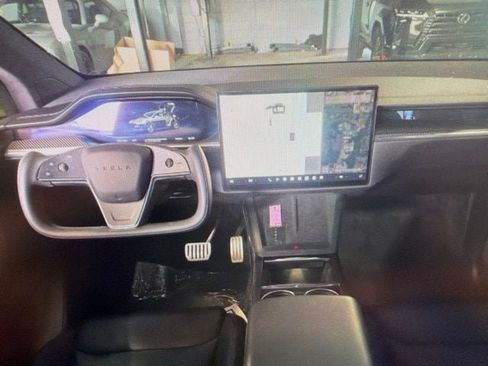 Used 2022 Tesla Model X Plaid AWD/4WD image 9