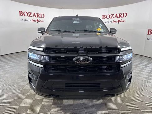 Used 2023 Ford Expedition Max Limited image 2