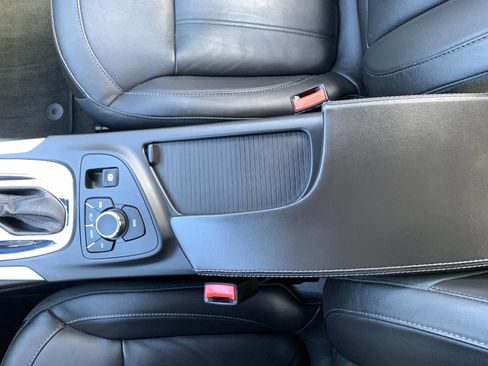 Used 2012 Buick Regal Premium image 26