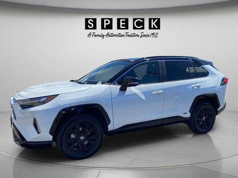 Used 2023 Toyota RAV4 XSE AWD/4WD image 1