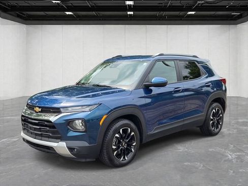 Used 2021 Chevrolet TrailBlazer LT w/ Convenience Package FWD image 1