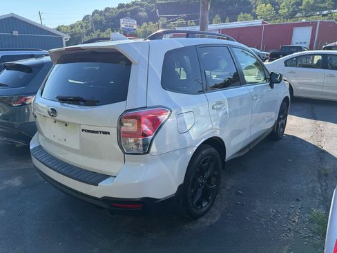 Used 2018 Subaru Forester 2.5i Premium AWD/4WD image 4