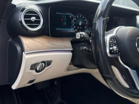 Used 2020 Mercedes-Benz E 350 4MATIC Sedan image 15