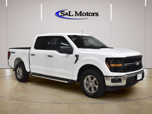 Used 2025 Ford F150 XLT w/ Equipment Group 301A Standard AWD/4WD image 1