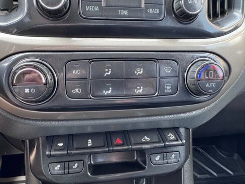 Used 2016 Chevrolet Colorado Z71 image 25