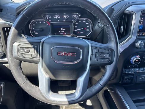 Used 2022 GMC Sierra 1500 SLT w/ SLT Convenience Package AWD/4WD image 32