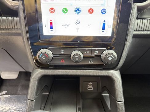 New 2025 Ford Ranger XLT w/ Black Appearance Package image 22