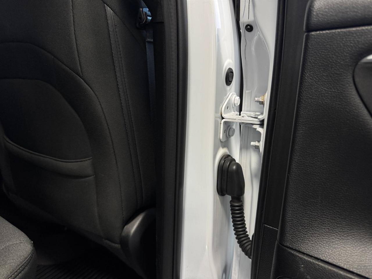 Used 2021 RAM 1500 Big Horn AWD/4WD image 28