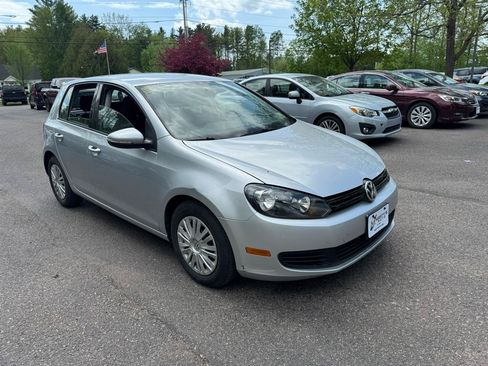Used 2013 Volkswagen Golf 4-Door FWD image 7
