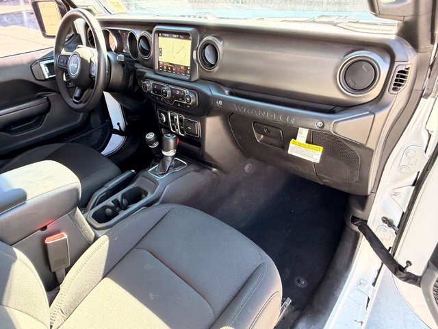 Used 2023 Jeep Wrangler Unlimited w/ 8.4" Radio Group AWD/4WD image 15