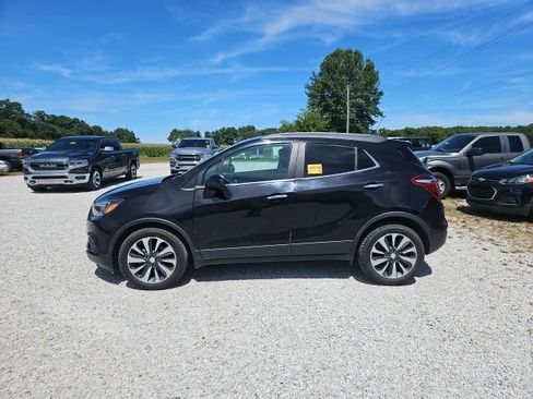 Used 2022 Buick Encore Preferred w/ Safety Package image 9