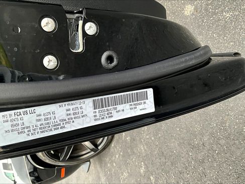 Used 2020 Dodge Challenger SRT Hellcat Redeye image 17