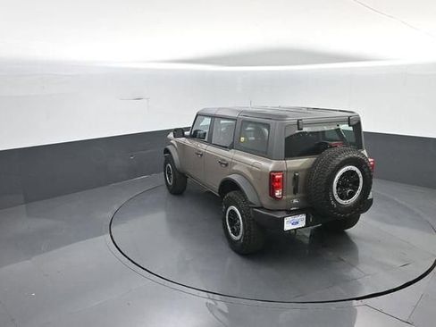 New 2026 Ford Bronco 4-Door w/ Sasquatch Package AWD/4WD image 25