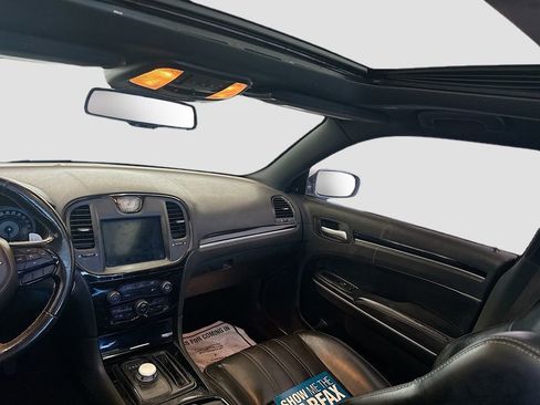 Used 2019 Chrysler 300 S w/ S Model Appearance Package image 25