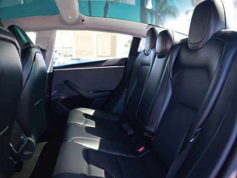 Used 2024 Tesla Model 3 Standard Range RWD image 32