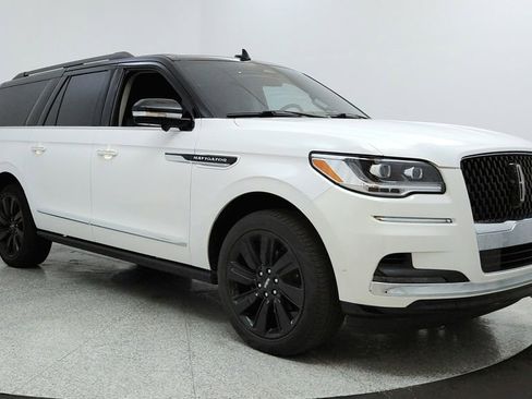 Used 2023 Lincoln Navigator L Black Label AWD/4WD image 7
