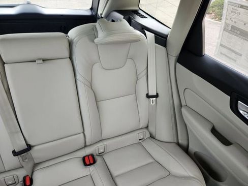 New 2026 Volvo XC60 B5 Ultra w/ Protection Package Premier image 15