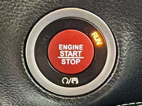 Used 2018 Dodge Challenger SRT Demon RWD image 33