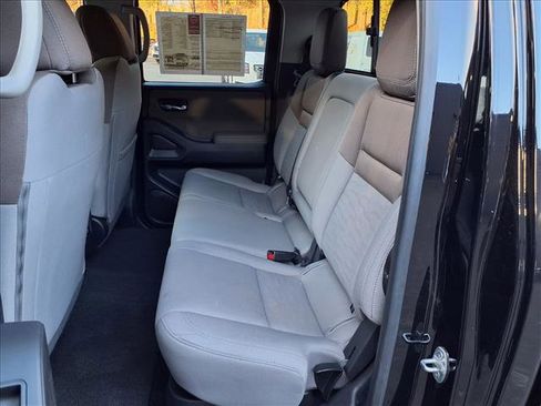 Certified 2024 Nissan Frontier SV w/ SV Convenience Package image 12