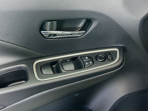 Used 2024 Nissan Versa SR w/ Trunk Package image 15